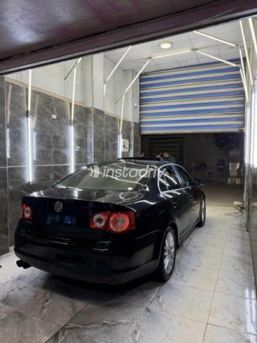 Volkswagen Jetta 2008 Black Automatic Used for Sale in Cairo - 2