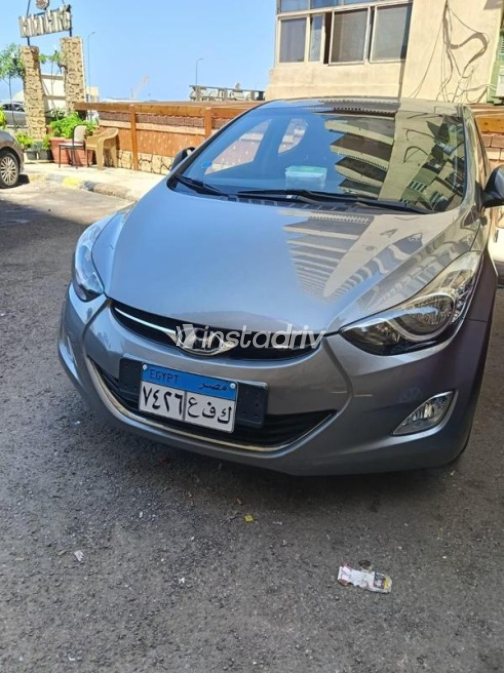 Hyundai Avante 2011 Dark Gray Automatic Used for Sale in Cairo - 6