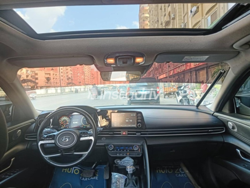 Hyundai Elantra 2021 Dark Blue Automatic Used for Sale in Tanta - 5