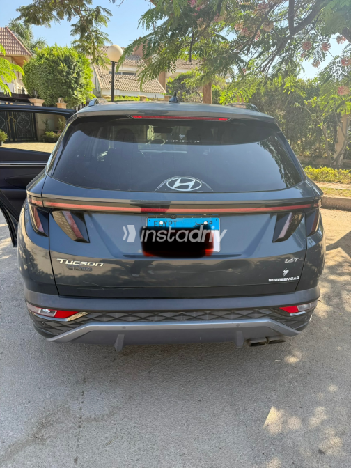 Hyundai Tucson 2022 White Automatic Used for Sale in Greater Cairo ( Cairo + Giza) - 2