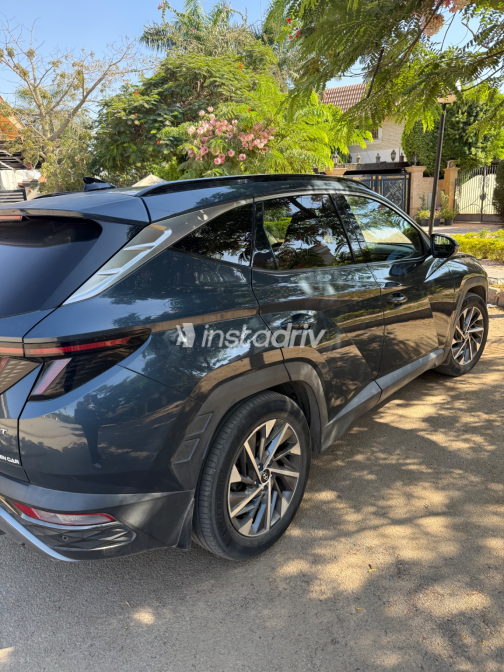 Hyundai Tucson 2022 White Automatic Used for Sale in Greater Cairo ( Cairo + Giza) - 4