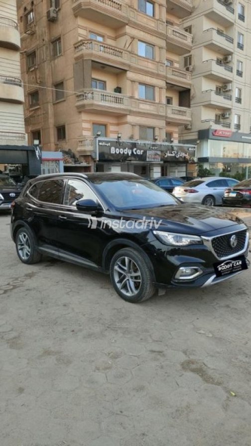 ام جى اتش اس 2022 أسود أوتوماتيك مستعملة للبيع في المعادى - 8