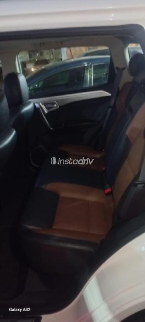 Geely Emgrand X7 2020 White Automatic Used for Sale in Port Said - 6