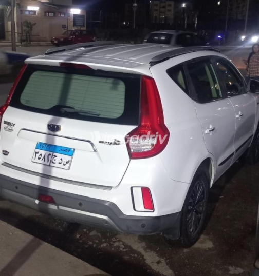Geely Emgrand X7 2020 White Automatic Used for Sale in Port Said - 8