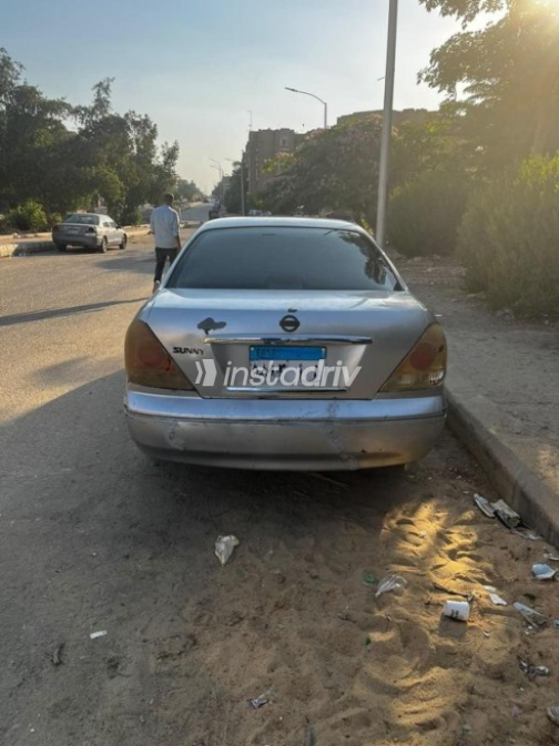 Nissan Sunny 2012 Silver Automatic Used for Sale in 6 October - 6