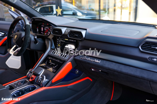 Lamborghini Urus 2022 Black Automatic Used for Sale in Greater Cairo ( Cairo + Giza) - 3