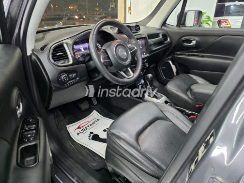 Jeep Renegade 2022 Gray Automatic Used for Sale in Greater Cairo ( Cairo + Giza) - 3