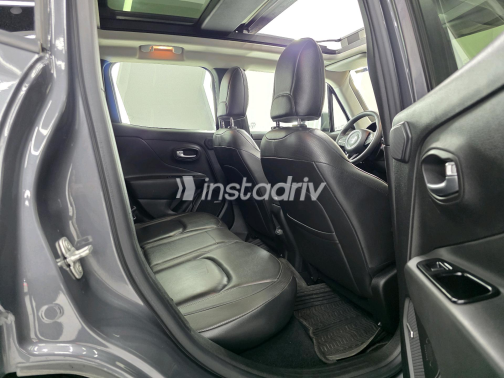 Jeep Renegade 2022 Gray Automatic Used for Sale in Greater Cairo ( Cairo + Giza) - 8