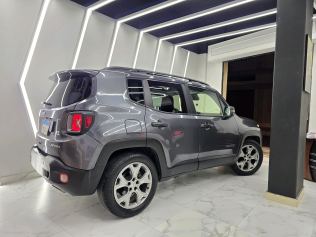 Jeep Renegade 2022 Gray Automatic Used for Sale in Greater Cairo ( Cairo + Giza)