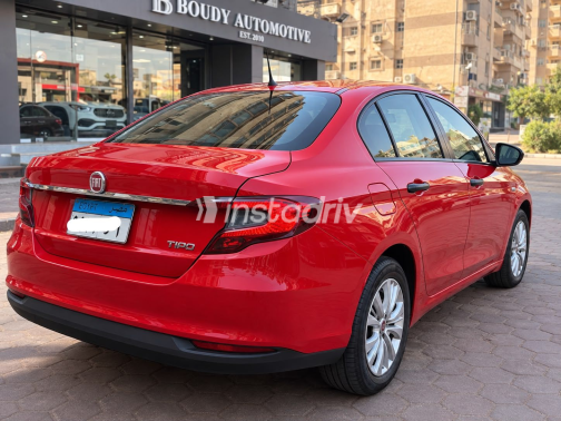 Fiat Tipo 2020 Red Automatic Used for Sale in Greater Cairo ( Cairo + Giza) - 4