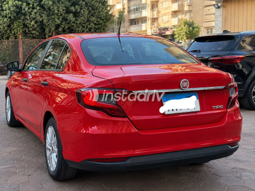 Fiat Tipo 2020 Red Automatic Used for Sale in Greater Cairo ( Cairo + Giza) - 5