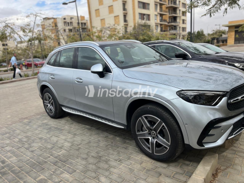 Mercedes GLC 200 2024 Silver Automatic Used for Sale in Greater Cairo ( Cairo + Giza) - 4