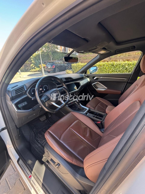 Audi Q3 2021 White Automatic Used for Sale in Greater Cairo ( Cairo + Giza) - 5