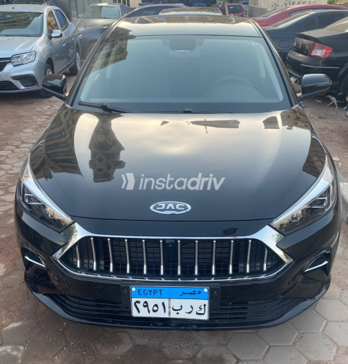 جاك J7 2024 أسود أوتوماتيك مستعملة للبيع في القاهرة الكبرى ( القاهرة - الجيزة) - 3