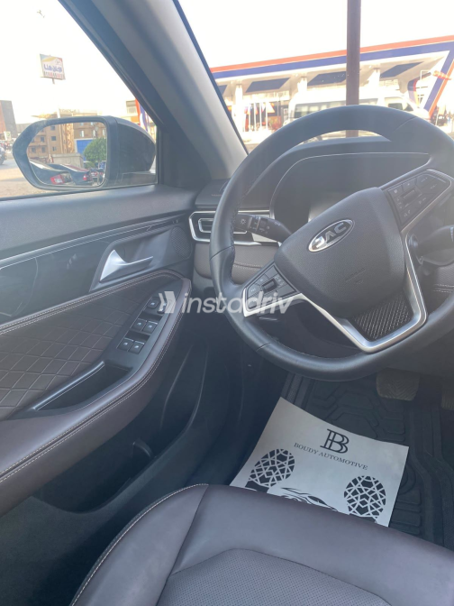 جاك J7 2024 أسود أوتوماتيك مستعملة للبيع في القاهرة الكبرى ( القاهرة - الجيزة) - 4