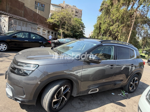 سيتروين C5 2020 رمادي أوتوماتيك مستعملة للبيع في القاهرة الكبرى ( القاهرة - الجيزة) - 4