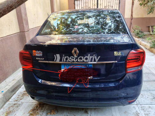Renault Logan 2019 Blue Automatic Used for Sale in Greater Cairo ( Cairo + Giza) - 5