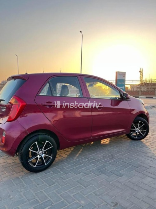 Kia Picanto 2013 Dark Red Automatic Used for Sale in Nasr city - 4