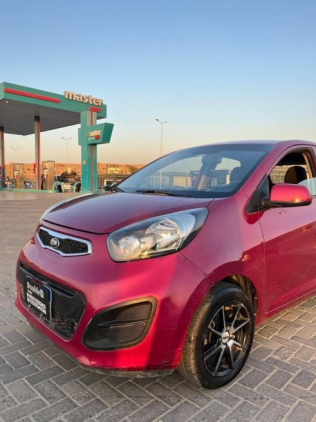 Kia Picanto 2013 Dark Red Automatic Used for Sale in Nasr city