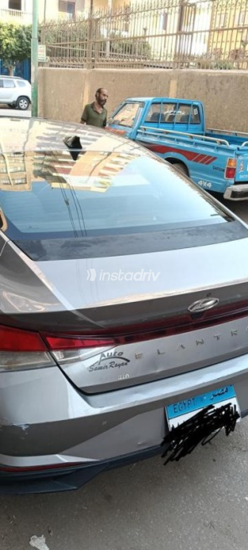 Hyundai Elantra CN7 2021 Gray Automatic Used for Sale in El Qanater El Khayreya - 2
