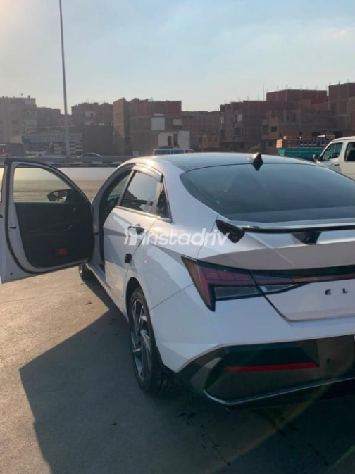 Hyundai Elantra CN7 2024 White Automatic Used for Sale in Qalyubia - 2