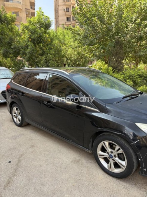 Ford Focus 2012 Black Automatic Used for Sale in Cairo - 2