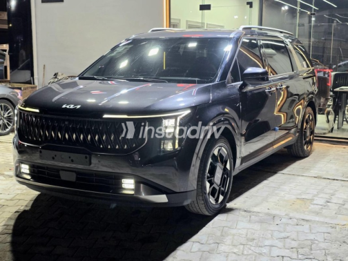 Kia Carnival 2025 Gray Automatic Used for Sale in Nasr city - 4