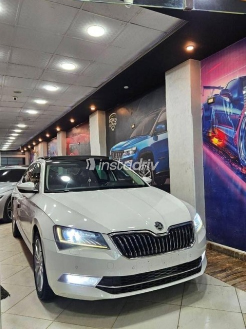 Skoda Superb 2019 White Automatic Used for Sale in El Mahalla - 3