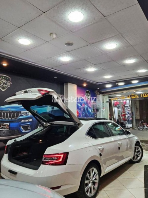 Skoda Superb 2019 White Automatic Used for Sale in El Mahalla - 10