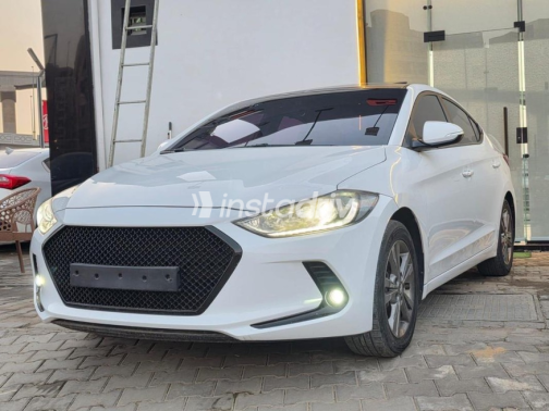 Hyundai Avante 2016 White Automatic Used for Sale in Nasr city - 2