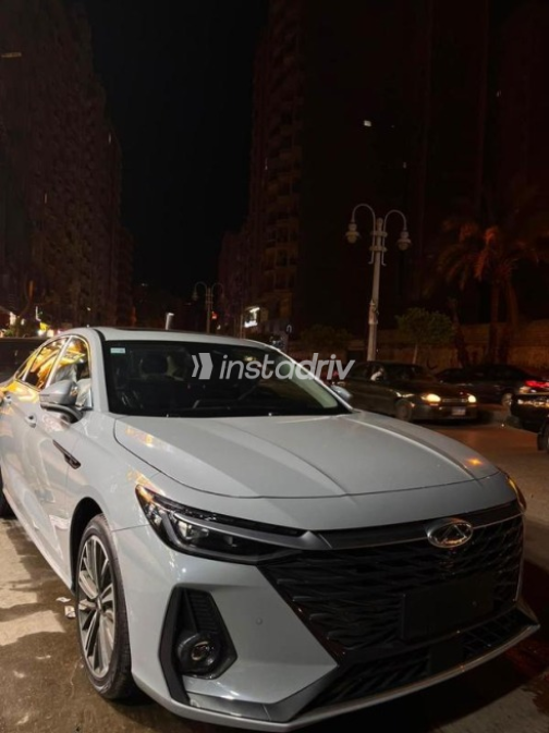 شيرى اريزو 8 2026 رمادي أوتوماتيك مستعملة للبيع في الإسكندرية - 1