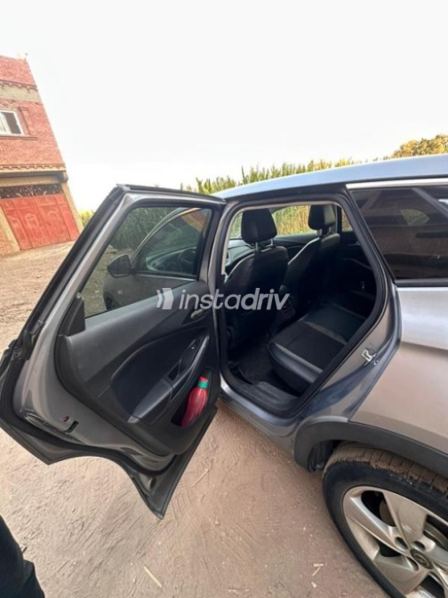 Opel Grandland 2021 Silver Automatic Used for Sale in Greater Cairo ( Cairo + Giza) - 5
