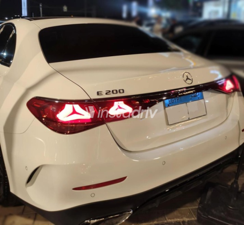 Mercedes E 200 2025 White Automatic Used for Sale in Cairo - 6