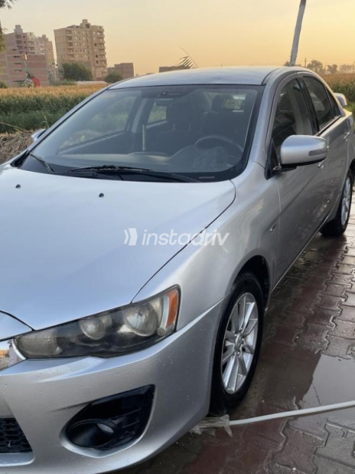 Mitsubishi Lancer EX Shark 2018 Silver Automatic Used for Sale in Cairo - 3