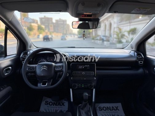 سيتروين C3 2021 فضي أوتوماتيك مستعملة للبيع في مصر الجديدة - 10