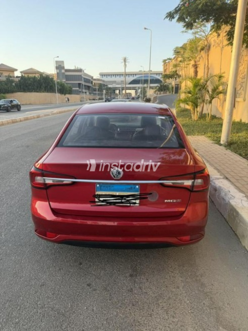 ام جى 5 2021 أحمر أوتوماتيك مستعملة للبيع في القاهرة - 1