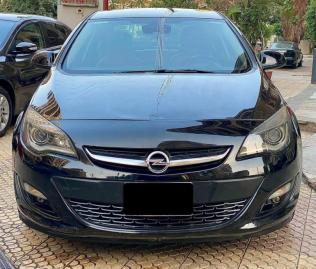 Opel Astra 2017 Black Automatic Used for Sale in Heliopolis