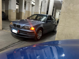 بي ام دبليو 318 2000 أزرق أوتوماتيك مستعملة للبيع في الإسكندرية