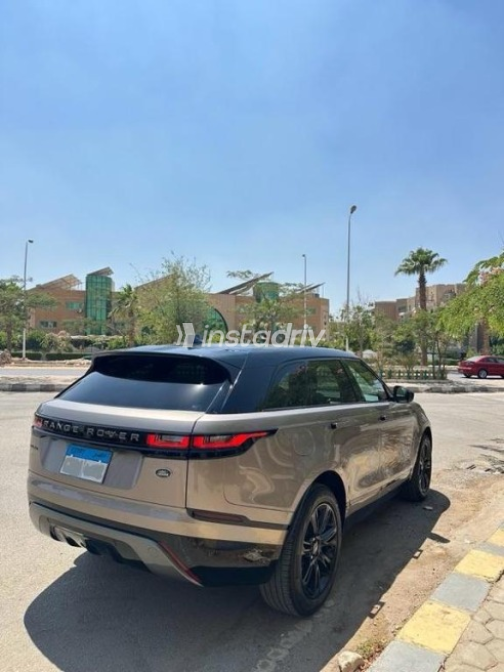 Land Rover Velar 2022 Gold Automatic Used for Sale in Cairo - 3