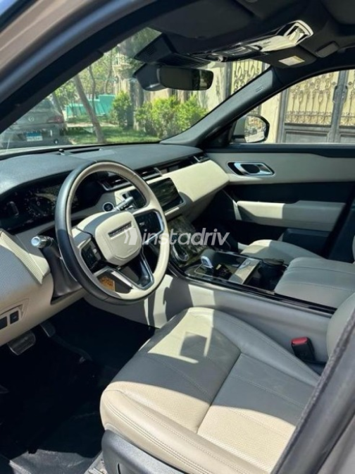 Land Rover Velar 2022 Gold Automatic Used for Sale in Cairo - 5