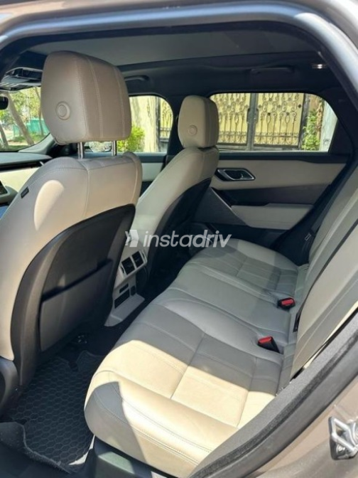 Land Rover Velar 2022 Gold Automatic Used for Sale in Cairo - 6