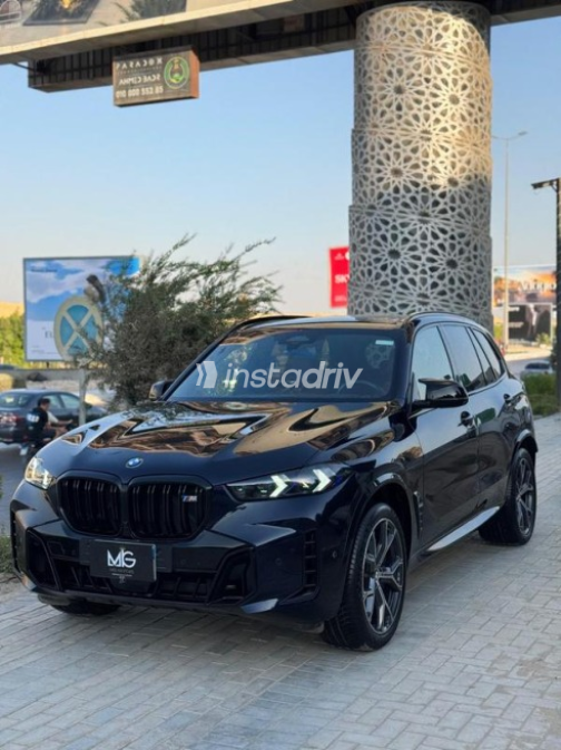 BMW X5 M 2024 Dark Blue Automatic Used for Sale in Sheikh Zayed City - 3