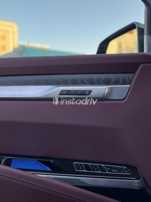 Cadillac Escalade 2025 Black Automatic Used for Sale in Nasr city - 7