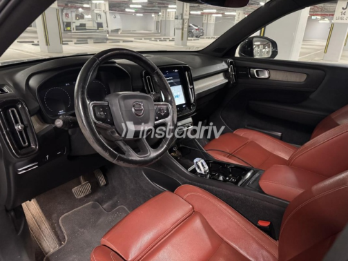Volvo XC 40 2020 Black Automatic Used for Sale in Cairo - 9
