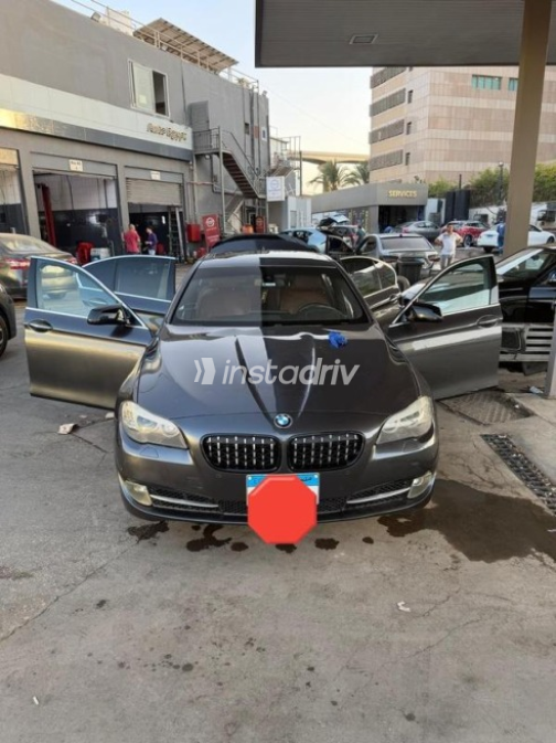 BMW 535 2014 Black Automatic Used for Sale in Cairo - 2