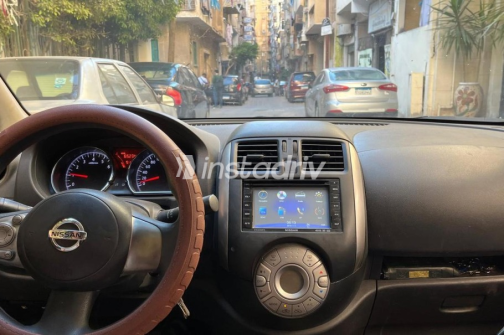 Nissan Sunny 2014 Red Automatic Used for Sale in Greater Cairo ( Cairo + Giza) - 5