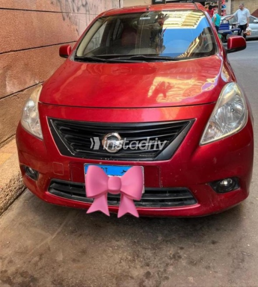 Nissan Sunny 2014 Red Automatic Used for Sale in Greater Cairo ( Cairo + Giza) - 7