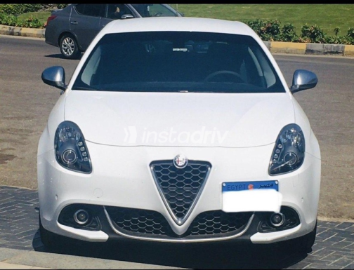 Alfa Romeo Giulietta 2020 White Automatic Used for Sale in Sheikh Zayed City - 1