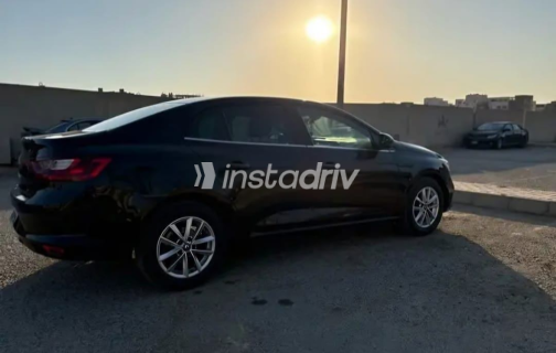 Renault Megane 2019 Black Automatic Used for Sale in Greater Cairo ( Cairo + Giza) - 8
