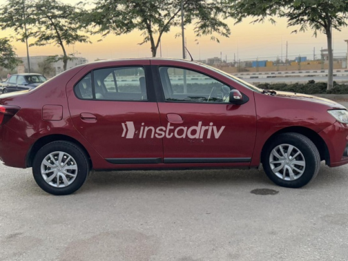 Renault Logan 2021 Dark Red Automatic Used for Sale in Greater Cairo ( Cairo + Giza) - 7